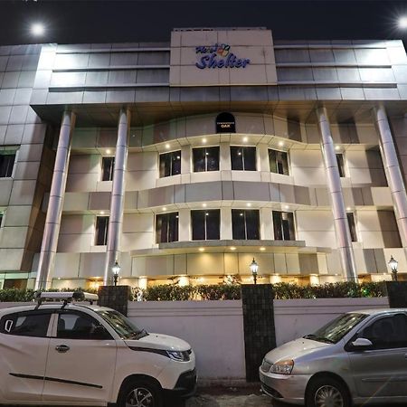 Townhouse Oak Hotel Shelter Lucknow Exterior photo