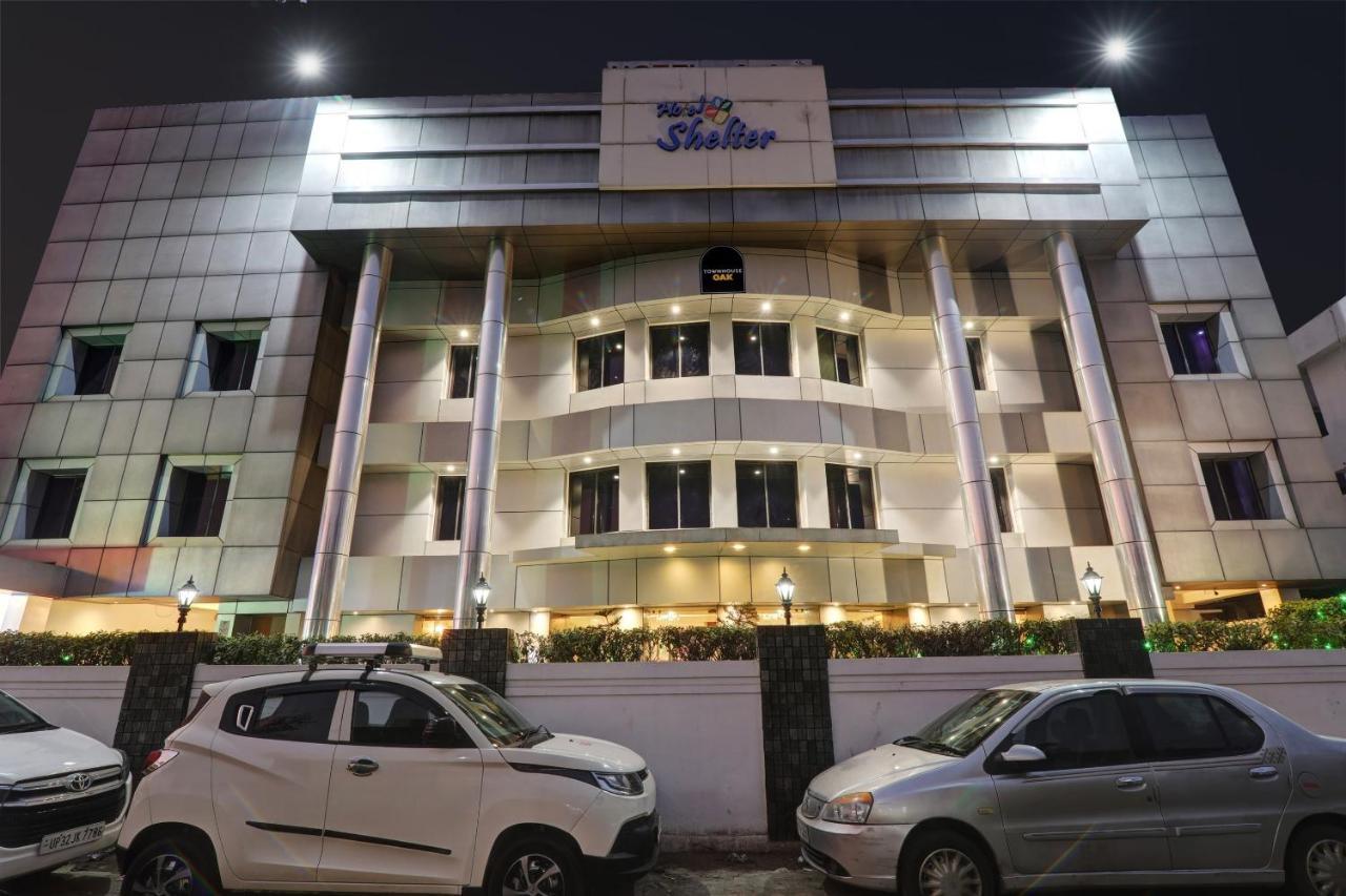 Townhouse Oak Hotel Shelter Lucknow Exterior photo